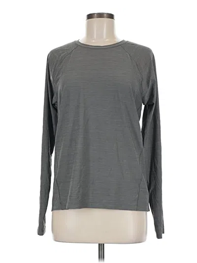 Pre-owned Athleta Long Sleeve T-shirt In Gray