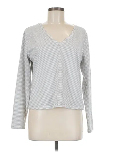 Pre-owned Athleta Long Sleeve T-shirt In Silver