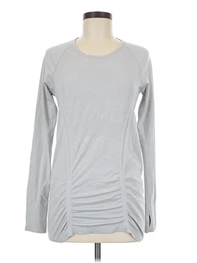 Pre-owned Athleta Long Sleeve T-shirt In Silver
