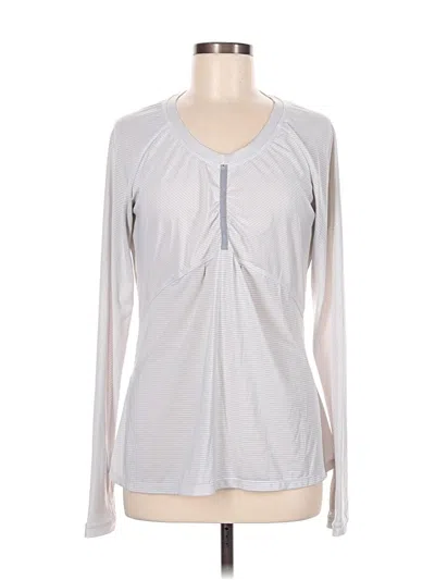 Pre-owned Athleta Long Sleeve T-shirt In Silver