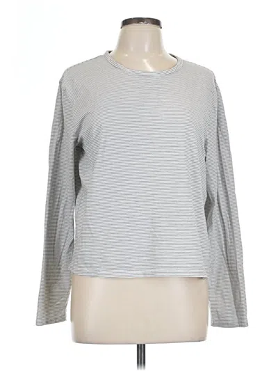 Pre-owned Athleta Long Sleeve T-shirt In Silver