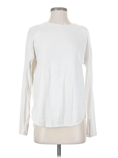 Pre-owned Athleta Long Sleeve T-shirt In White