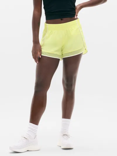 Athleta Mesh Racer Run Mid Rise 4" Short In Yellow