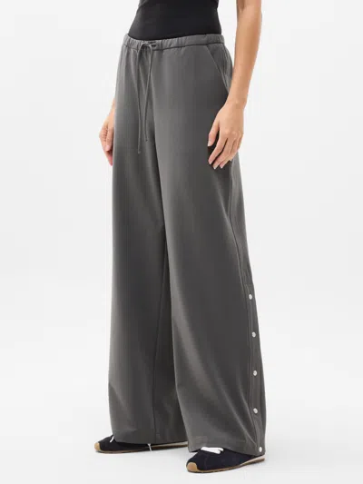 Athleta Mvp Mid Rise Snap Pant In Gray