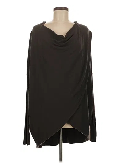 Pre-owned Athleta Poncho In Black