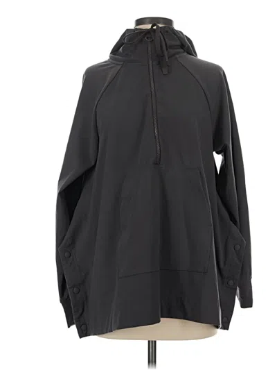 Pre-owned Athleta Poncho In Black