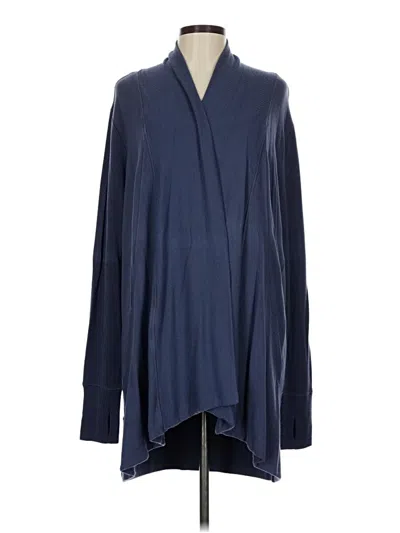Pre-owned Athleta Poncho In Blue