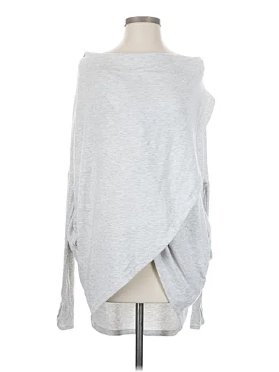Pre-owned Athleta Poncho In Gray