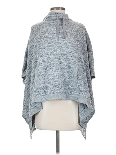Pre-owned Athleta Poncho In Gray
