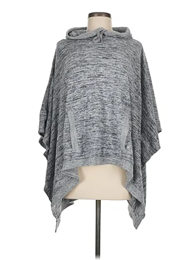 Pre-owned Athleta Poncho In Gray