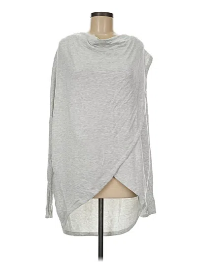 Pre-owned Athleta Poncho In Silver