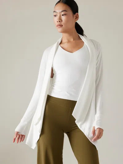 Athleta Pranayama Restore Wrap In Bright White