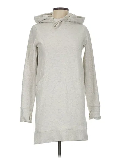 Pre-owned Athleta Pullover Hoodie In Silver