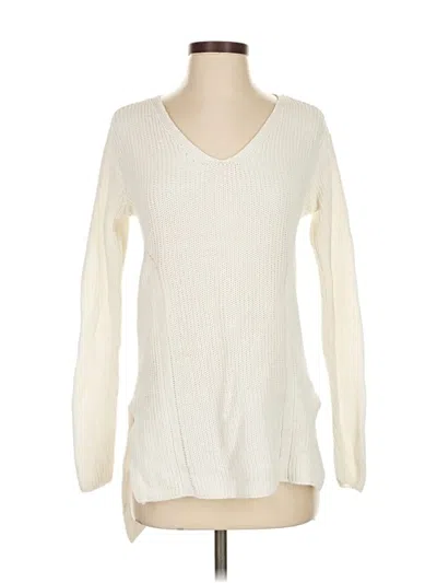 Pre-owned Athleta Pullover Sweater In White