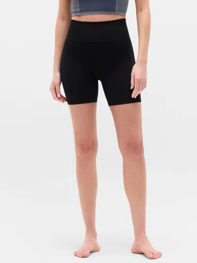 Athleta Recharge Seamless 5" Short In Black
