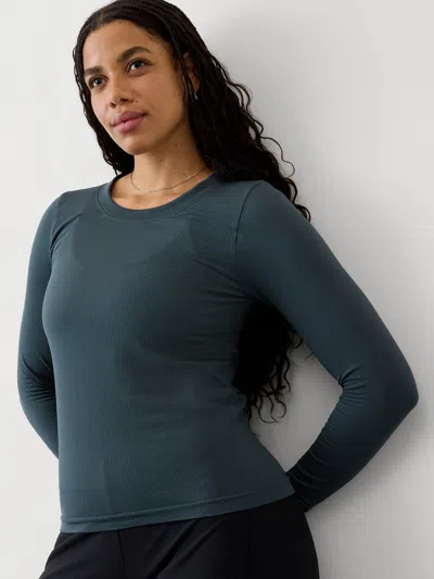 Athleta Renew Seamless Crewneck Top In Eden