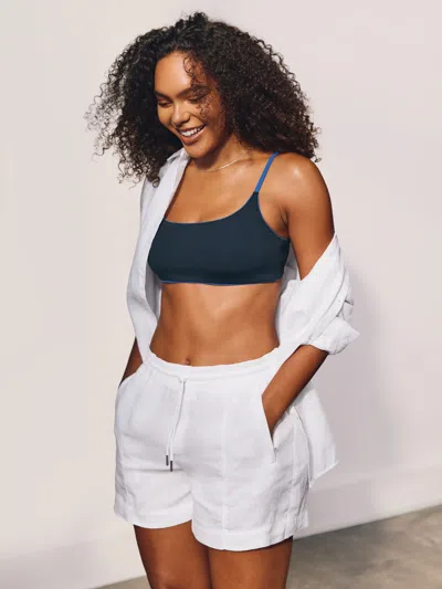 Athleta Retreat Linen Mid Rise 4" Short In White
