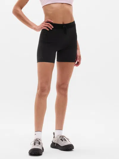 Athleta Run Club 5" Short In Black