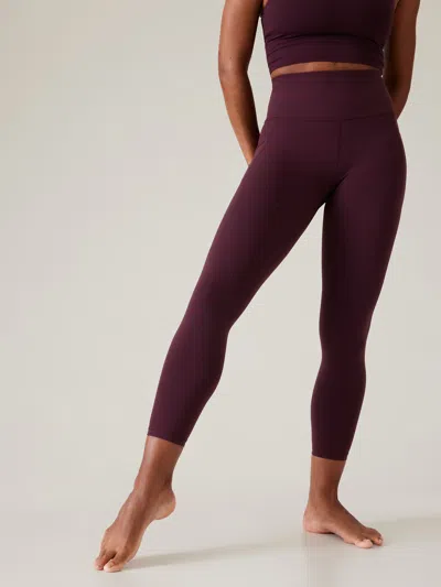 Athleta Salutation Stash High Rise 7/8 Legging In Spiced Cabernet
