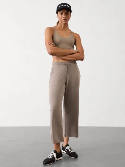 Athleta Seasoft Mid Rise Straight Crop In Pyrite