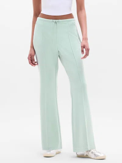 Athleta Seasoft Pintuck Mid Rise Flare Pant