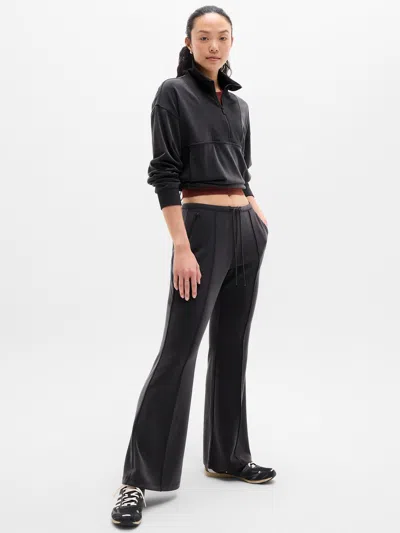 Athleta Seasoft Pintuck Mid Rise Flare Pant In Black