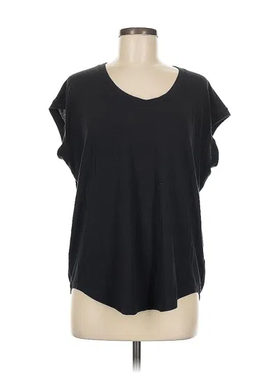 Pre-owned Athleta Short Sleeve T-shirt In Black