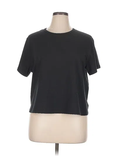 Pre-owned Athleta Short Sleeve T-shirt In Black