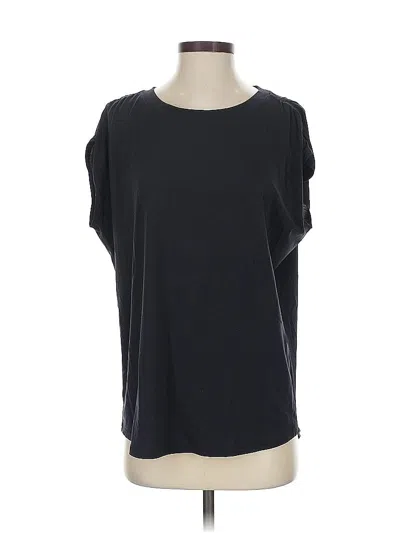 Pre-owned Athleta Short Sleeve T-shirt In Black
