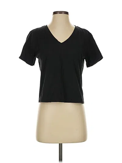 Pre-owned Athleta Short Sleeve T-shirt In Black