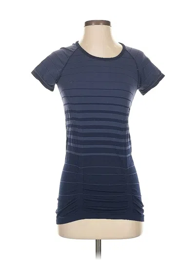 Pre-owned Athleta Short Sleeve T-shirt In Blue