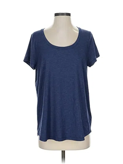 Pre-owned Athleta Short Sleeve T-shirt In Blue