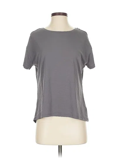 Pre-owned Athleta Short Sleeve T-shirt In Gray