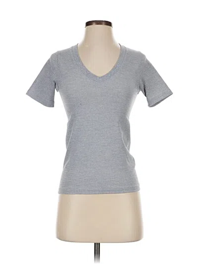 Pre-owned Athleta Short Sleeve T-shirt In Gray