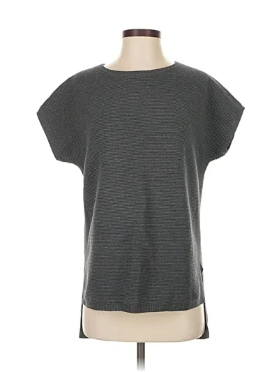 Pre-owned Athleta Short Sleeve T-shirt In Gray
