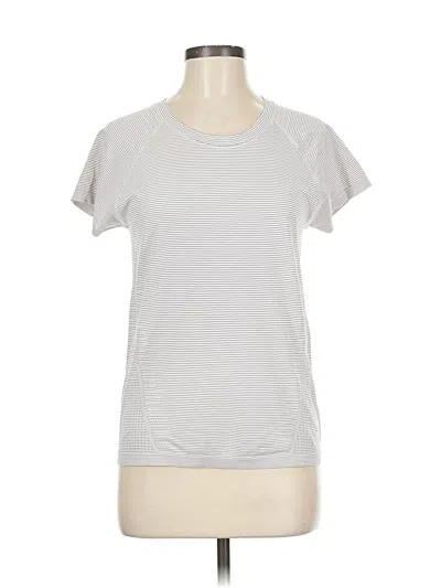 Pre-owned Athleta Short Sleeve T-shirt In Purple