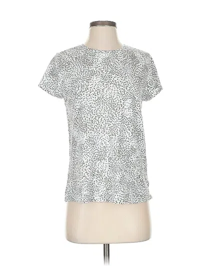 Pre-owned Athleta Short Sleeve T-shirt In Silver