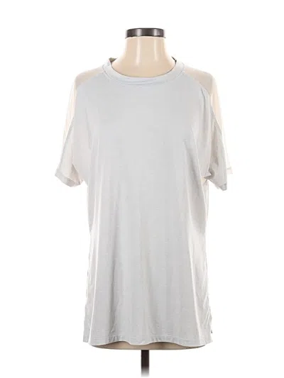 Pre-owned Athleta Short Sleeve T-shirt In Silver