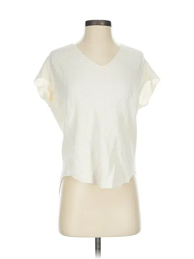 Pre-owned Athleta Short Sleeve T-shirt In White