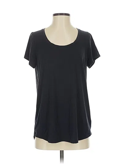 Pre-owned Athleta Short Sleeve T-shirt In Black