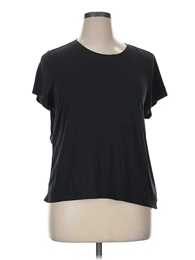 Pre-owned Athleta Short Sleeve T-shirt In Black