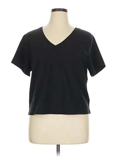Pre-owned Athleta Short Sleeve T-shirt In Black