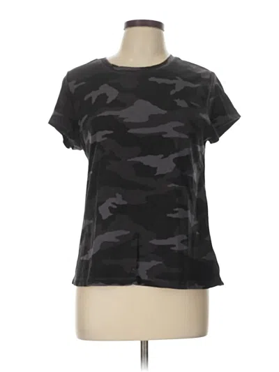 Pre-owned Athleta Short Sleeve T-shirt In Black