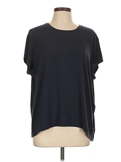 Pre-owned Athleta Short Sleeve T-shirt In Black