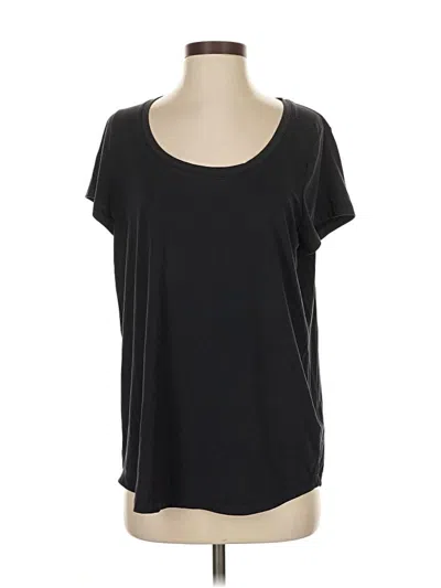 Pre-owned Athleta Short Sleeve T-shirt In Black