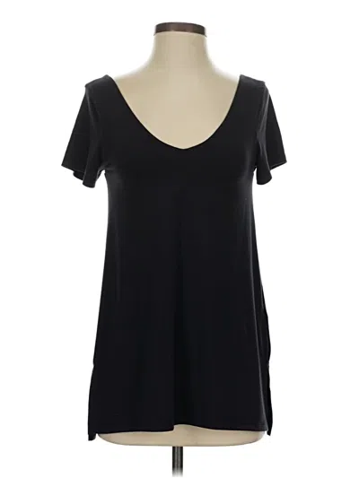Pre-owned Athleta Short Sleeve T-shirt In Black