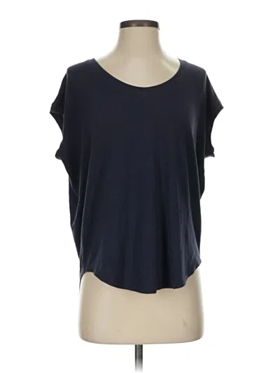 Pre-owned Athleta Short Sleeve T-shirt In Black