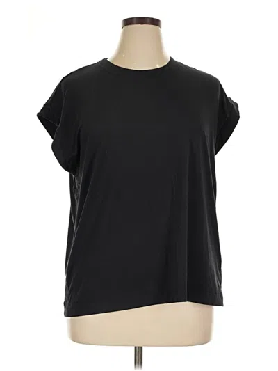 Pre-owned Athleta Short Sleeve T-shirt In Black