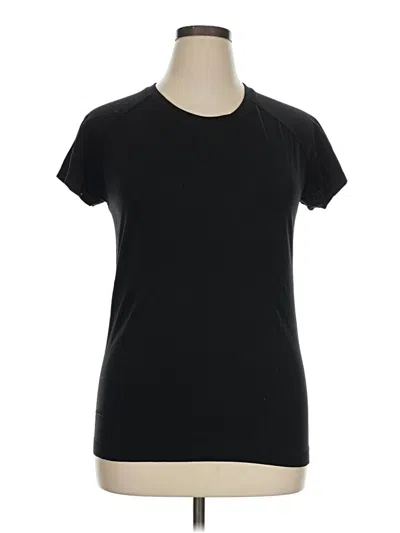 Pre-owned Athleta Short Sleeve T-shirt In Black