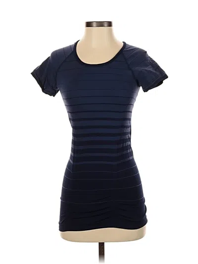 Pre-owned Athleta Short Sleeve T-shirt In Blue
